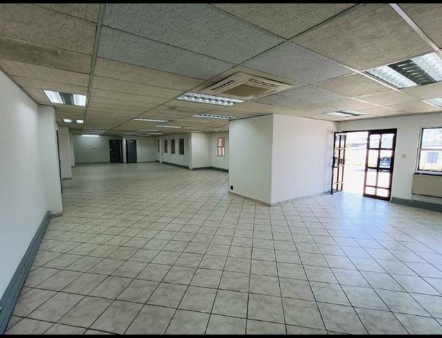 INDUSTRIAL PROPERTY TO RENT IN PAULSHOF